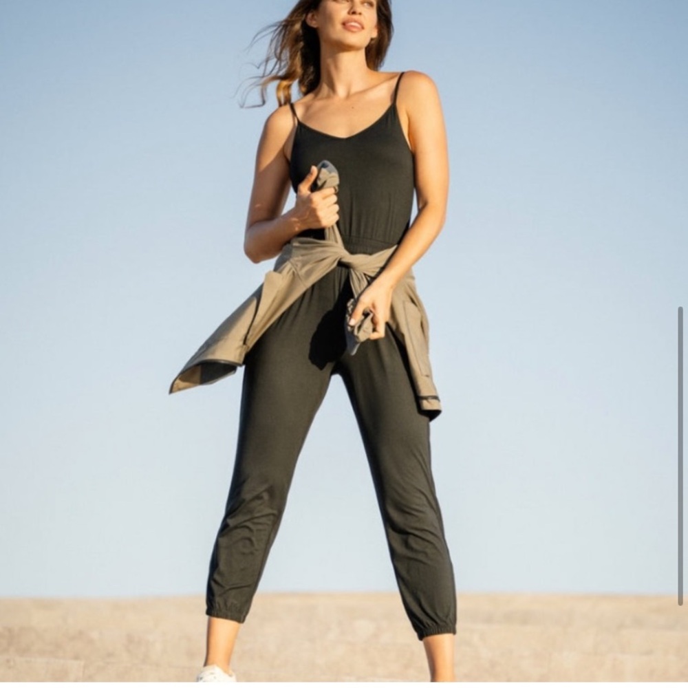 Vuori Black Jumpsuit Romper - Picture 2 of 6